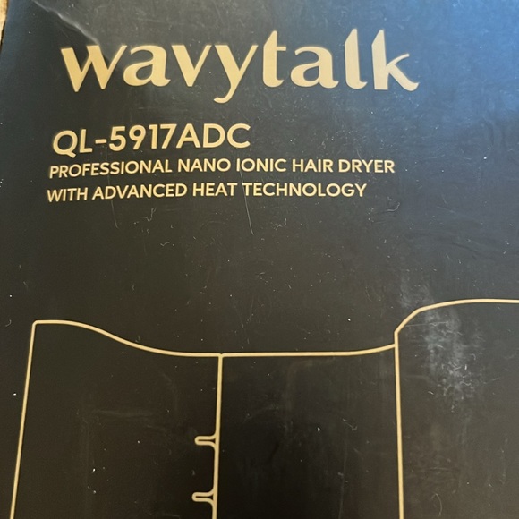 Wavytalk blow dryer - Picture 2 of 5